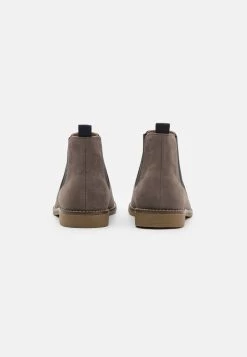 Pier One Un Tarif Préférentiel Bottines bottes rond homme -Promos Pier One Boutique 44848f2e21024aee94f113de6bed4c9b