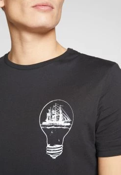 Prix Imbattable Pier One T-shirt imprimé t-shirts col rond homme -Promos Pier One Boutique 464b641f5c7647ea889a48ab74361b52