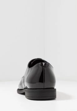 Pier One Prix Affortable Derbies & Richelieus chaussures de ville rond homme -Promos Pier One Boutique 48caf514e4d0444e989d94de0ca15e56