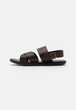 Bas Prix Pier One UNISEX - Sandales ouvert homme -Promos Pier One Boutique 4a65726499a9480891573898ac68e452