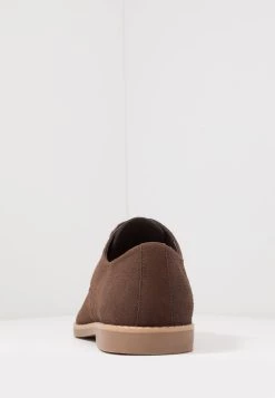 Première Qualité Pier One Derbies & Richelieus derbies et richelieus rond homme -Promos Pier One Boutique 4abf5a8f909048e7adbd526d1daa52e5