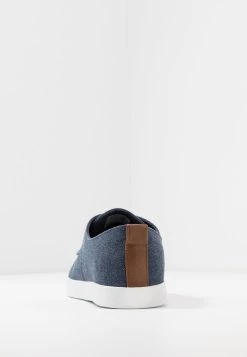 Pier One UNISEX - Baskets basses Prix Gelé sneakers rond homme -Promos Pier One Boutique 4d877705c3ac41d180ec3b855c014acf