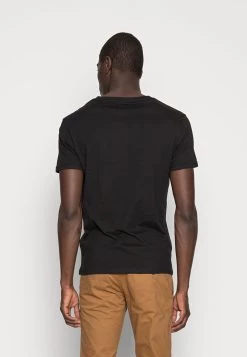 Pier One Qualité Garantie 5 PACK - T-shirt basique t-shirts col en v homme -Promos Pier One Boutique 577e250ad0624377b57eabcac8149891