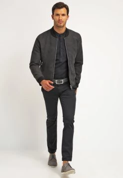Pier One Chemise Réduction chemises col mao homme -Promos Pier One Boutique 57b4246a4fd34d668692281f80ed48b8