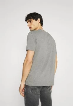 Pier One T-shirt basique Assurance De l’Authenticité t-shirts col rond homme 12 Pier One T-shirt basique Assurance De l’Authenticité t-shirts col rond homme -Promos Pier One Boutique 57c6fcbdba4c4aa88a9cec1d1e454d32