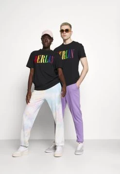 Pier One Prix Équitable PRIDE - T-shirt imprimé t-shirts col rond homme -Promos Pier One Boutique 5b4608c92a294ce2be7102089018938f