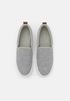 Pier One Prix Équitable UNISEX - Baskets basses mocassins et loafers rond 13 Pier One Prix Équitable UNISEX - Baskets basses mocassins et loafers rond -Promos Pier One Boutique 5b8cc260bf0c403a81cf8360fd7d1da3