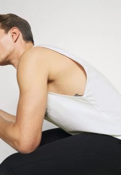 Pier One Soldes En Ligne Débardeur t-shirts col rond homme -Promos Pier One Boutique 5c164bd21bdc4c95a7c3a8d81bc4d0eb