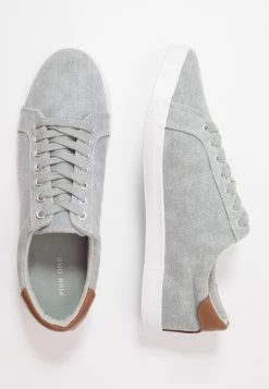 Pier One Se Vend Bas Prix Baskets basses sneakers rond homme -Promos Pier One Boutique 5c6757a521124665991de30de6e013da