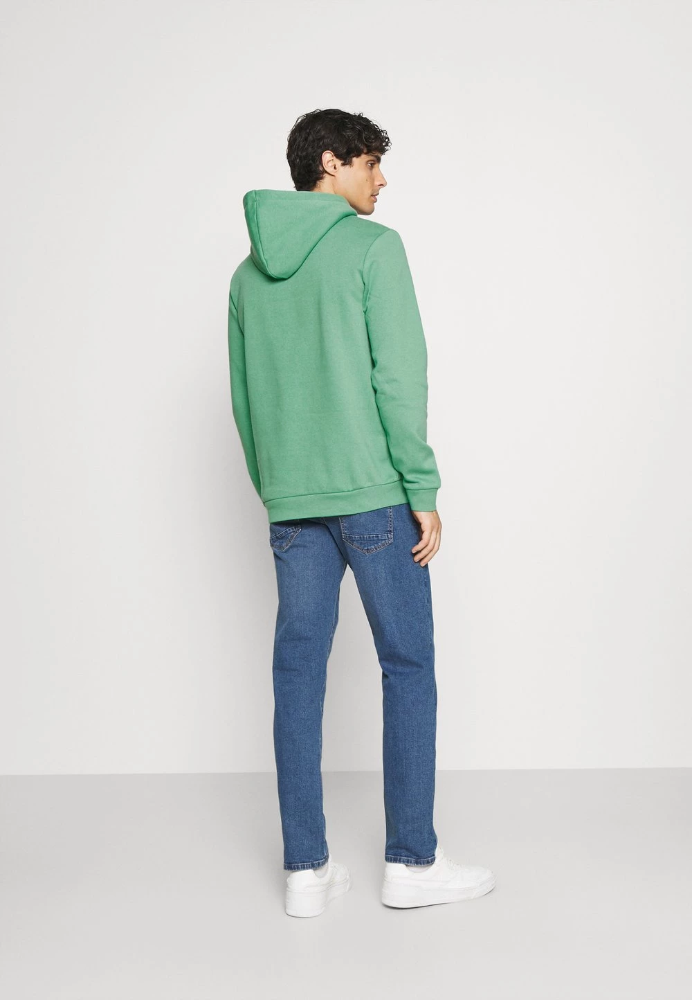 Pier One SCRIPT HOODIE - Sweat à capuche Prix Distinctifs pulls et gilets homme 5 Pier One SCRIPT HOODIE - Sweat à capuche Prix Distinctifs pulls et gilets homme – Image 3