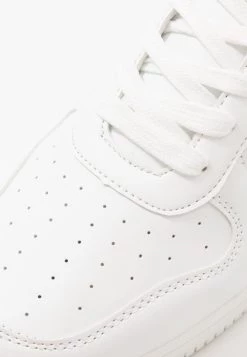 Prix Cassé Pier One Baskets basses baskets & sneakers rond homme -Promos Pier One Boutique 5d5cc800ab00419eb9df0507ab30de3a