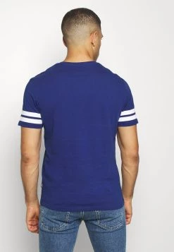 Pier One Pas Cher T-shirt imprimé t-shirts col rond homme -Promos Pier One Boutique 5f00f94ba16148aca44298ea339584a7