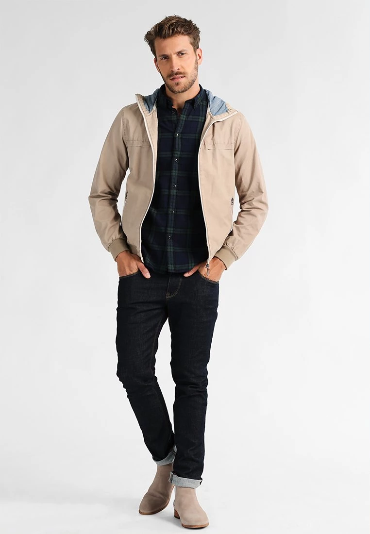 Se Vend Bas Prix Pier One Chemise chemises col à boutons homme 4 Se Vend Bas Prix Pier One Chemise chemises col à boutons homme – Image 2