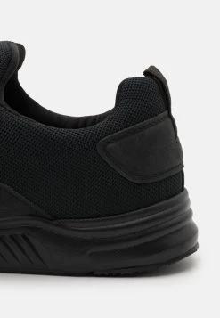 Pier One Baskets basses Prix Cassé baskets & sneakers rond homme 17 Pier One Baskets basses Prix Cassé baskets & sneakers rond homme -Promos Pier One Boutique 62c4aae9a5724938b7f8361cc0c01fdc