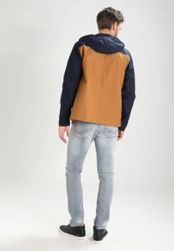 Pier One Veste légère Bonne Qualité vestes capuche homme -Promos Pier One Boutique 63502e5205254b059fb3a403a48297fe