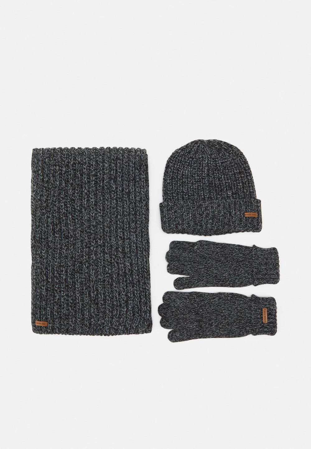 Pier One 50% Off De Vente SET - Écharpe casquettes, bonnets et chapeaux chiné homme 3 Pier One 50% Off De Vente SET - Écharpe casquettes, bonnets et chapeaux chiné homme