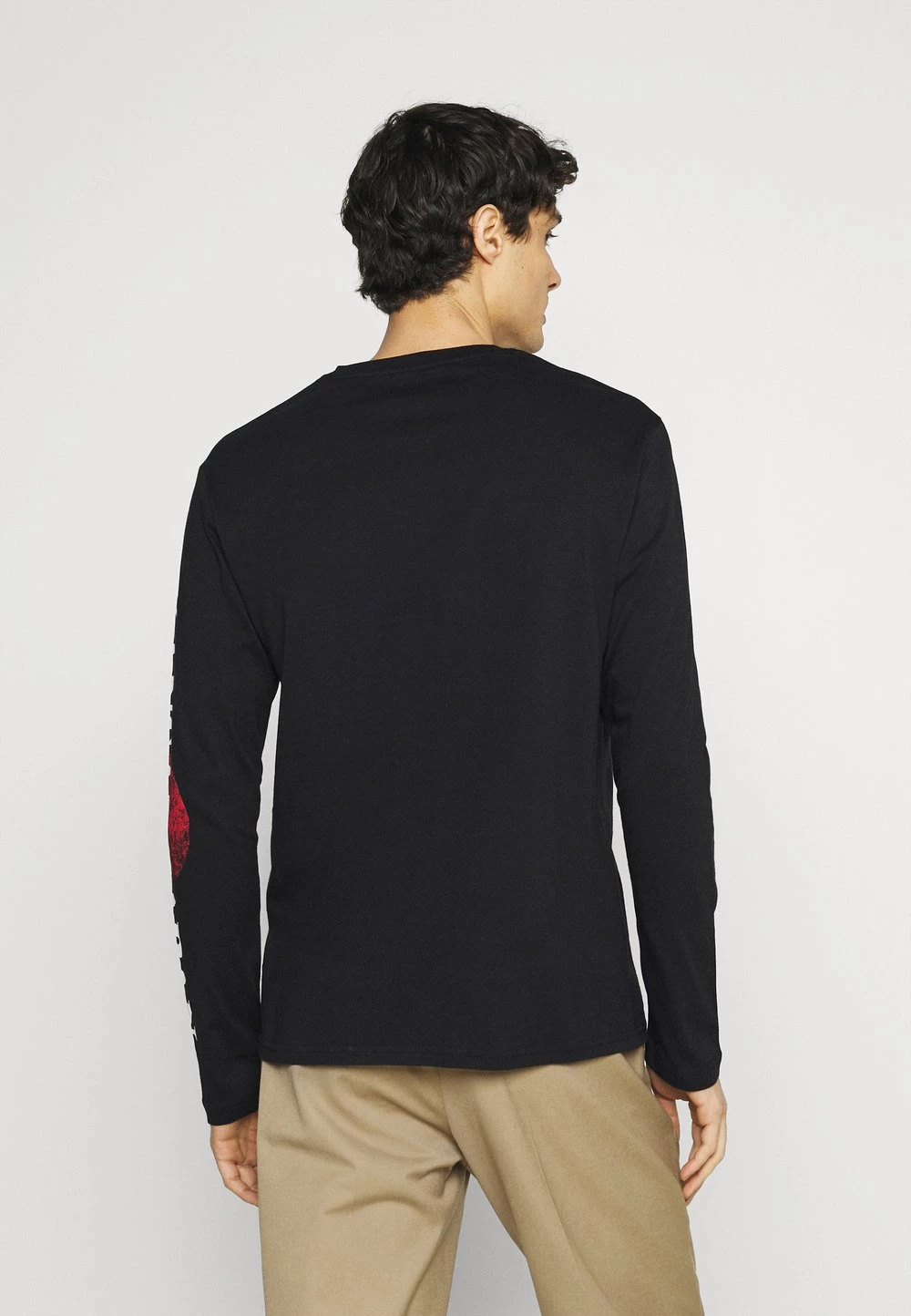 Produit de première qualité Pier One T-shirt à manches longues t-shirts col rond homme 5 Produit de première qualité Pier One T-shirt à manches longues t-shirts col rond homme – Image 3