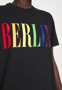 Pier One Prix Équitable PRIDE - T-shirt imprimé t-shirts col rond homme -Promos Pier One Boutique 653820e25298494983389d88de8e5970