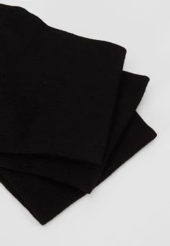 Pier One 3 PACK - Chaussettes Prix De Rêve sous-vêtements & chaussettes couleur unie homme -Promos Pier One Boutique 67f1881c7b0045a8a2ea34b90a2be931