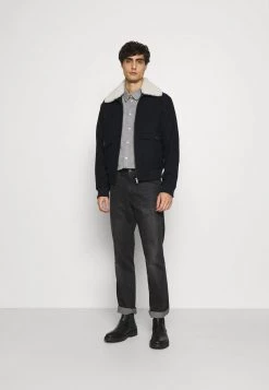 Vendre Pier One Chemise chemises col kent homme -Promos Pier One Boutique 68588ec5bd1e4d6abf92e5c945735a02