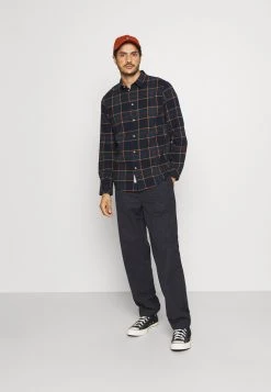 Pier One TARTAN SHIRT - Chemise Faible Prix chemises col kent homme -Promos Pier One Boutique 6935db29d26d4178b728c4e6ad922156
