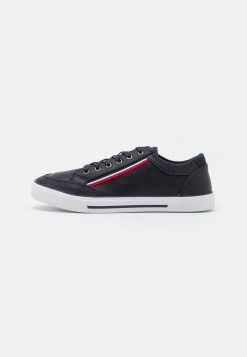 Prix Jamais Vus Pier One Baskets basses sneakers rond homme -Promos Pier One Boutique 69a6808466374192a70da404d6788c3b