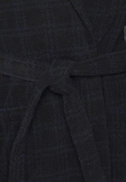 Pier One Peignoir Bonne Qualité sous-vêtements & chaussettes col châle homme 7 Pier One Peignoir Bonne Qualité sous-vêtements & chaussettes col châle homme -Promos Pier One Boutique 6bb0f7fac66a40778326de09207b80a2