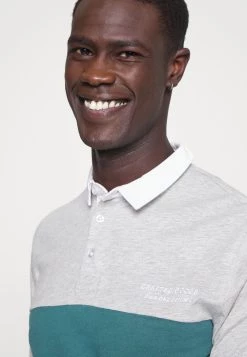 Se Vend Bas Prix Pier One T-shirt à manches longues t-shirts & polos col contrastant homme 11 Se Vend Bas Prix Pier One T-shirt à manches longues t-shirts & polos col contrastant homme -Promos Pier One Boutique 6c86f012708144b098ca91766cbfb893