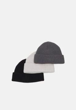 Pier One 3 PACK UNISEX - Bonnet Qualité Garantie casquettes, bonnets et chapeaux couleur unie -Promos Pier One Boutique 70878702c43e4e63b354f3466616b08e