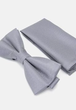 Pier One Prix Usine SET - Noeud papillon pochettes de costume couleur unie homme -Promos Pier One Boutique 726274d92c544232a22b22db4945483c