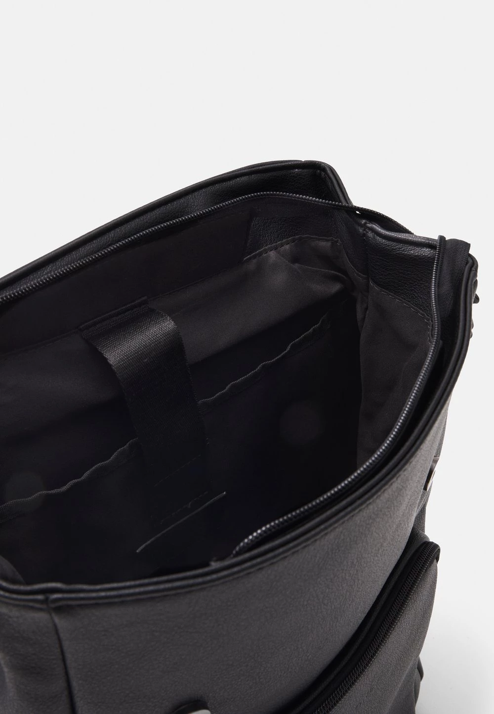 Prix Accessible Pier One UNISEX - Sac à dos sacs et bagages compartiment pour pc portable 5 Prix Accessible Pier One UNISEX - Sac à dos sacs et bagages compartiment pour pc portable – Image 3