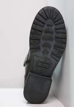 Prix Compétitif Pier One Bottines à lacets bottes rond homme -Promos Pier One Boutique 79d52dcbb478433ea34cf6c8df02b52f