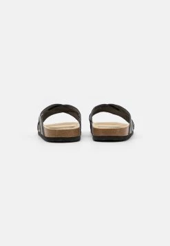 Pier One Prix Légers UNISEX - Chaussons sandales ouvert 11 Pier One Prix Légers UNISEX - Chaussons sandales ouvert -Promos Pier One Boutique 7abeb4ba9b6346c4ad0a63ab618a90cd