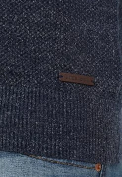 Pier One Prix Réduit Gilet pulls et gilets col en v profond homme -Promos Pier One Boutique 7b5558e50bdb464788d66cfa2f82c5a8