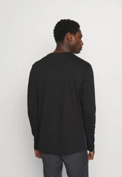 Pier One 50% Off De Vente T-shirt à manches longues t-shirts col rond homme -Promos Pier One Boutique 7b5aee334a9d4b2793b13718ac61bd29