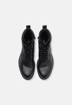 Pier One Bottines à lacets Prix Jamais Vus bottes rond homme 11 Pier One Bottines à lacets Prix Jamais Vus bottes rond homme -Promos Pier One Boutique 7cc9826bdb75429f9117ccc78c42388e