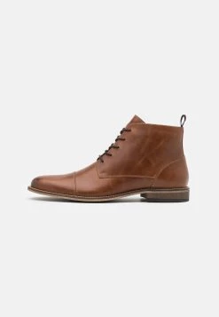Prix Sympa Pier One LEATHER - Bottines à lacets - camel bottes rond homme