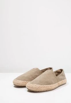 Prix Dégriffé Pier One UNISEX - Espadrilles chaussures basses rond homme -Promos Pier One Boutique 7f873529caef4c9282a87fc528471347