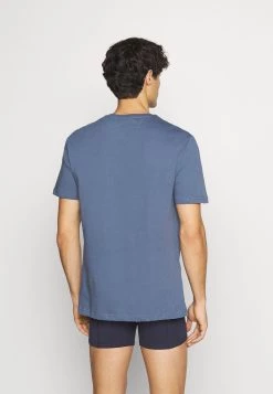 Pier One Vendre-Réclame Haut de pyjama pyjamas col rond homme -Promos Pier One Boutique 81e521afb81e4ab4876de0c6f19e01c0