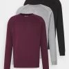 Pier One Prix Affortable 3 PACK - Sweatshirt sweats & hoodies col rond homme 2 Pier One Prix Affortable 3 PACK - Sweatshirt sweats & hoodies col rond homme -Promos Pier One Boutique 821baf19d3fa4e8d90ae47bb097c8d40 2