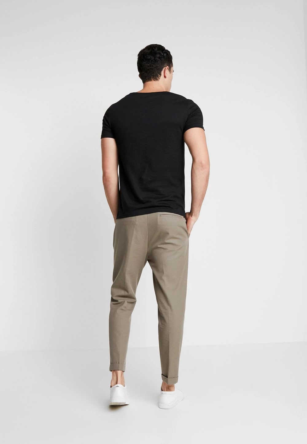 Pier One Prix Préférentiel T-shirt basique t-shirts encolure large ronde homme 5 Pier One Prix Préférentiel T-shirt basique t-shirts encolure large ronde homme – Image 3