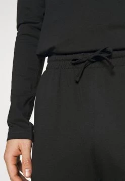 Haute Qualité Pier One Pyjama pyjamas haute homme -Promos Pier One Boutique 842cc55e81224f6ca06ad94aae25d25c