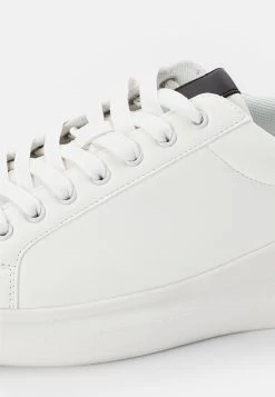 Pier One Baskets basses Bon Rapport Coût-Efficacité baskets & sneakers rond unisex 13 Pier One Baskets basses Bon Rapport Coût-Efficacité baskets & sneakers rond unisex -Promos Pier One Boutique 850403ca35234ded8f5fb2130db90bed