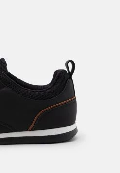 Qualité Excellente Pier One Chaussures à lacets derbies, richelieus & chaussures bateau rond homme 14 Qualité Excellente Pier One Chaussures à lacets derbies, richelieus & chaussures bateau rond homme -Promos Pier One Boutique 858bd65d03fe4c30a2dcd7ff46fd89a5