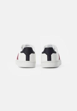 Pier One Baskets basses Prix Malin baskets & sneakers rond unisex -Promos Pier One Boutique 85f3d260dbe14d1f8435366b29897c39