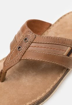 Pier One Tongs qualité absolue sandales et tongs ouvert homme -Promos Pier One Boutique 87dbe7a0d9f04bc28a7fa5d5b91bb61d