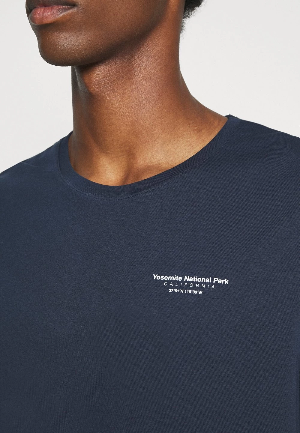 Pier One Vendre T-shirt imprimé t-shirts col rond homme 6 Pier One Vendre T-shirt imprimé t-shirts col rond homme – Image 4