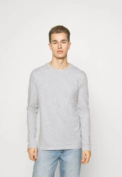 Pier One 3 PACK - T-shirt à manches longues Qualité Supérieure t-shirts col rond homme 15 Pier One 3 PACK - T-shirt à manches longues Qualité Supérieure t-shirts col rond homme -Promos Pier One Boutique 8911321ff3984ab692173f89abc6e6f1