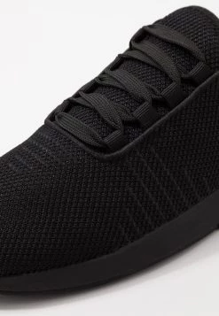 Pier One Prix De Lancement UNISEX - Baskets basses sneakers rond -Promos Pier One Boutique 8997de39fcf44a1faaba582f322cf567