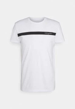 Pier One Prix Incroyables T-shirt imprimé t-shirts col rond homme 18 Pier One Prix Incroyables T-shirt imprimé t-shirts col rond homme -Promos Pier One Boutique 8a44dfeff7a9440fbde56ff8d02e4410 2